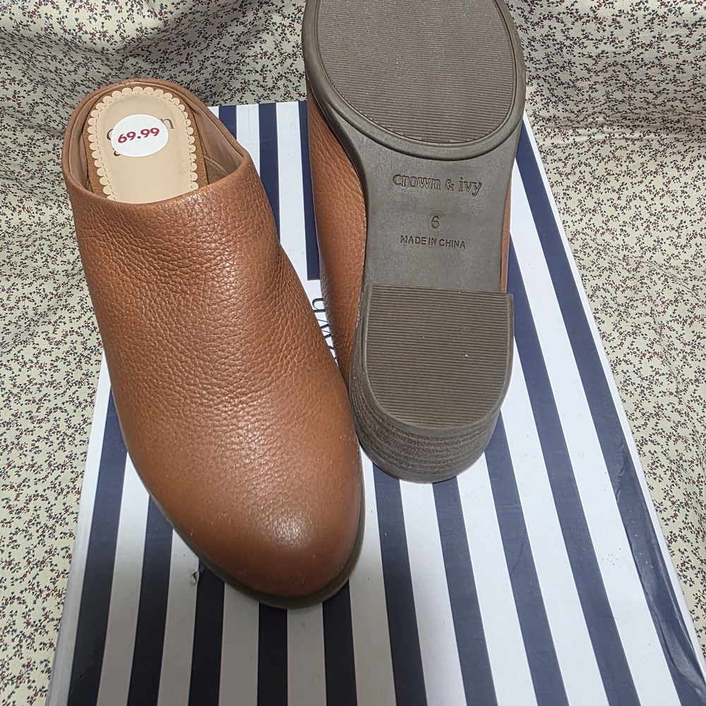 Size 6 Brown Crown & Ivy Brown Mules